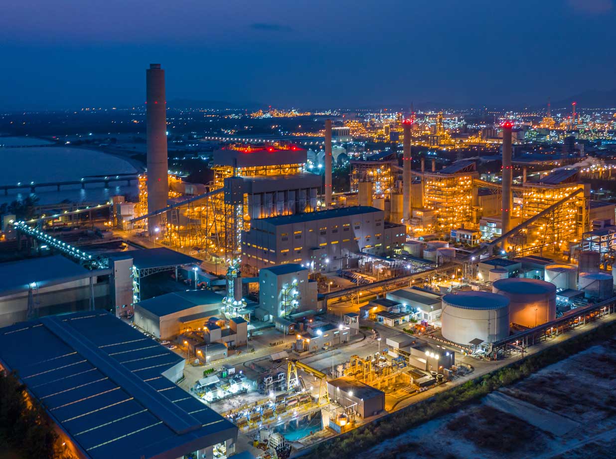 Asesoría operativa, regulatoria y económica de cada sector